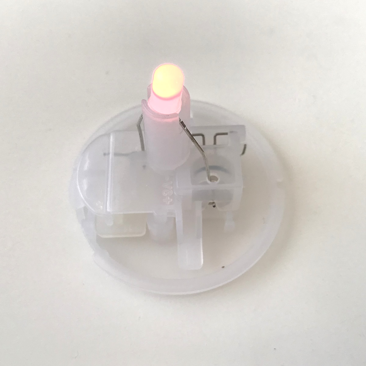 ハッピーセットのおもちゃの電池交換